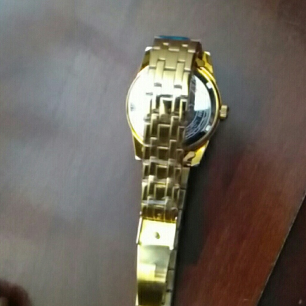 Watch - Picture 3 of 4